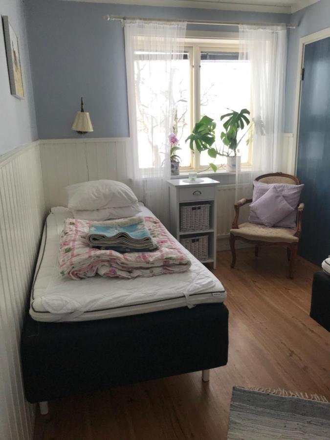 Karaby Gard, Country Living Hostel Kristinehamn Bagian luar foto