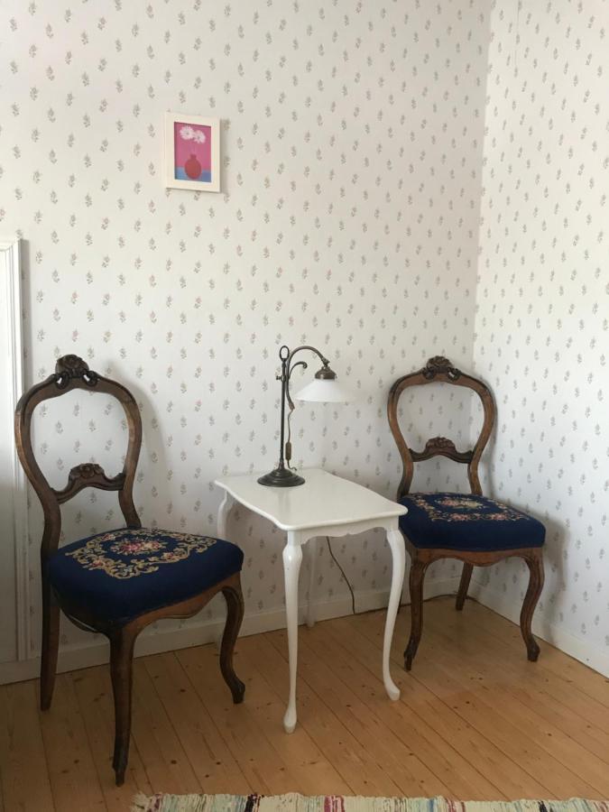 Karaby Gard, Country Living Hostel Kristinehamn Bagian luar foto