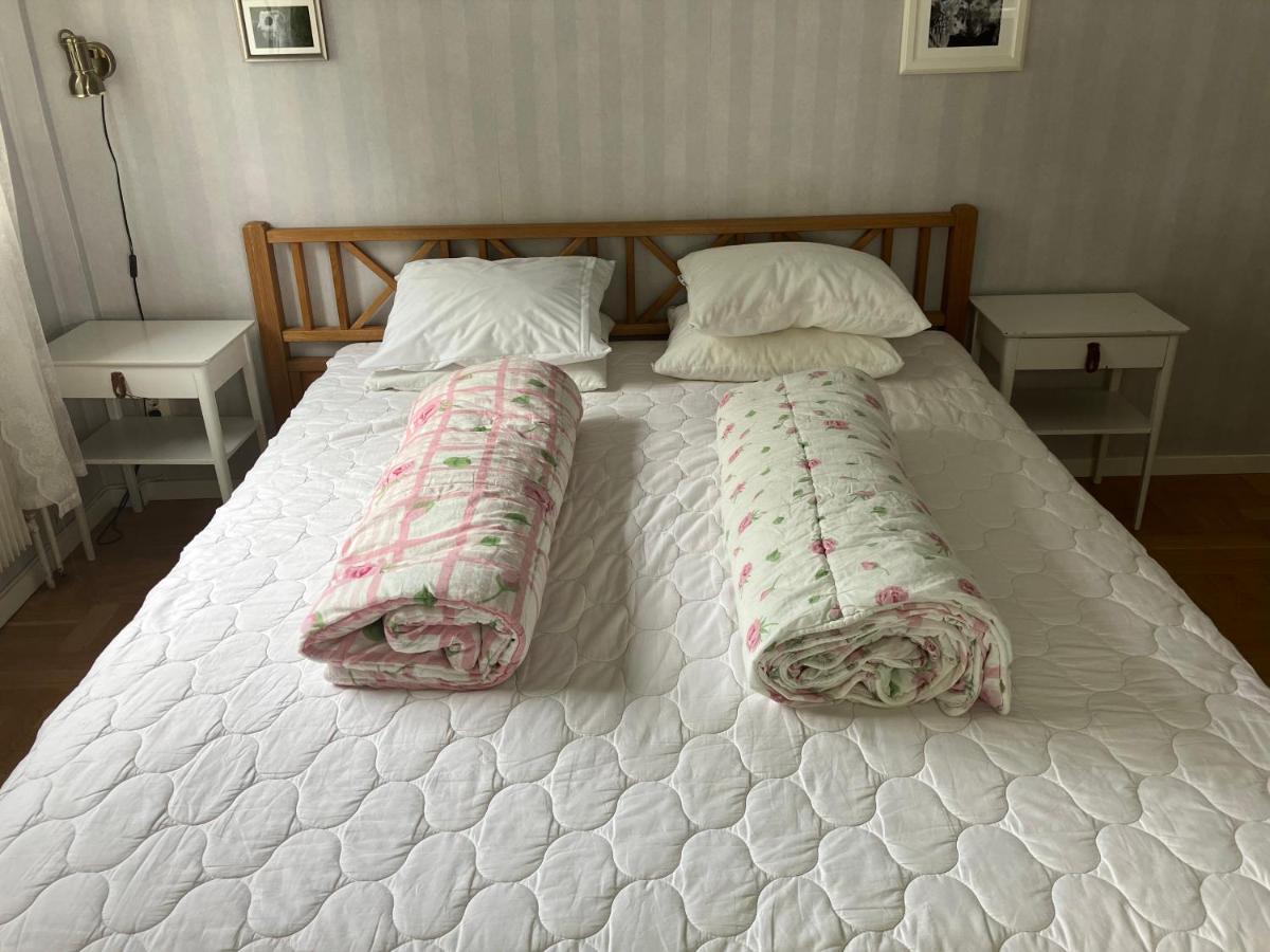 Karaby Gard, Country Living Hostel Kristinehamn Bagian luar foto