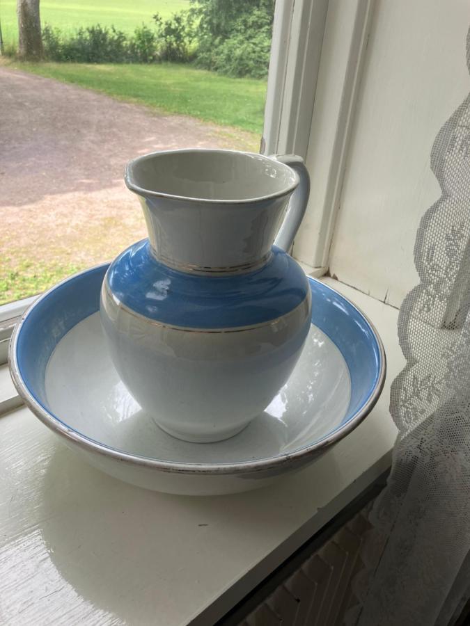 Karaby Gard, Country Living Hostel Kristinehamn Bagian luar foto