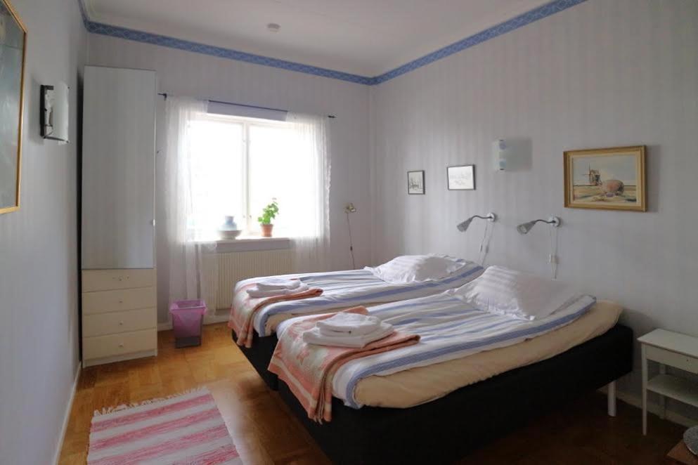 Karaby Gard, Country Living Hostel Kristinehamn Bagian luar foto